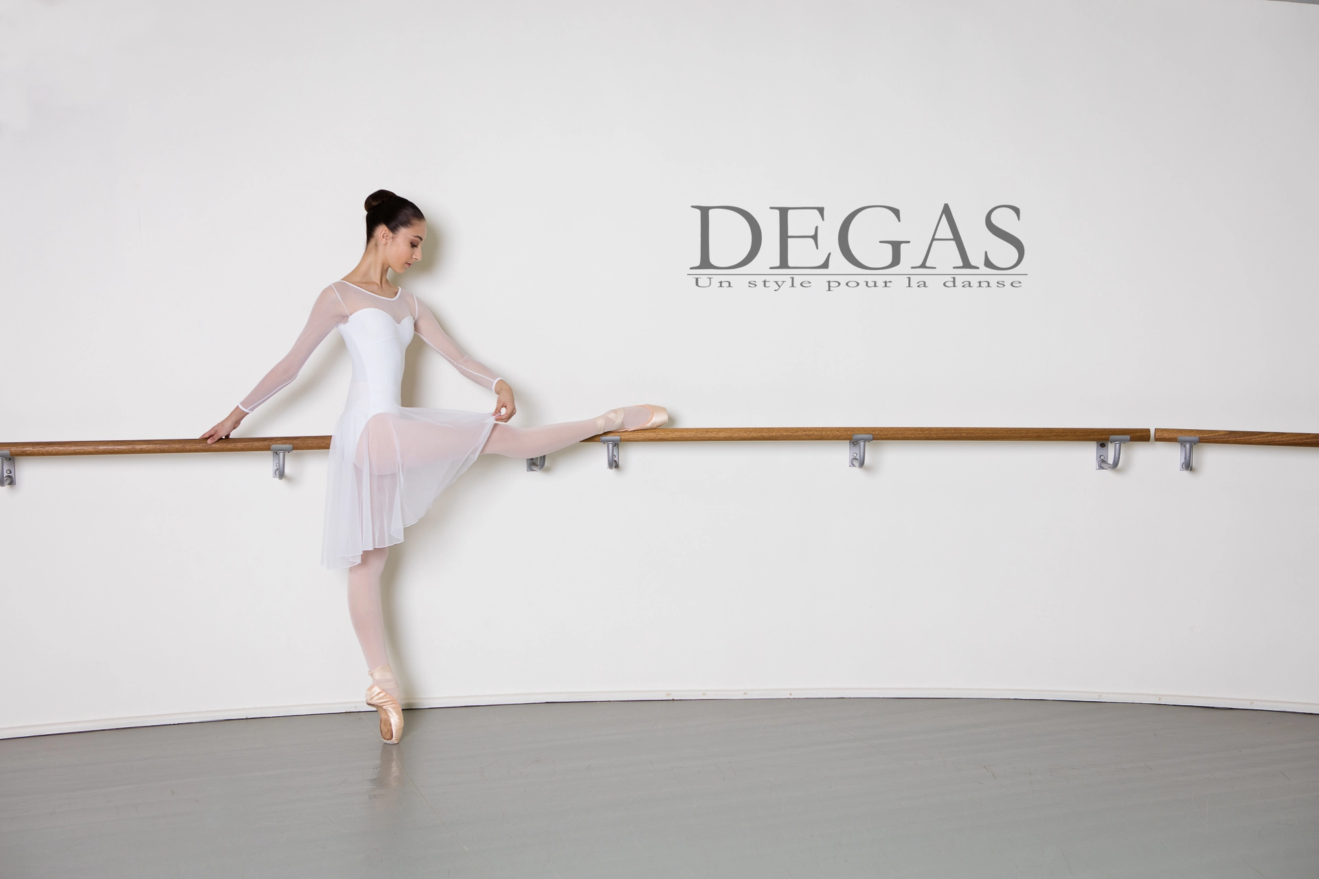 Degas by Camarda Visual Studio