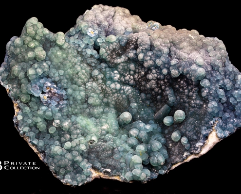 Plumbogummite by Camarda Visual Studio - Minerals Photography